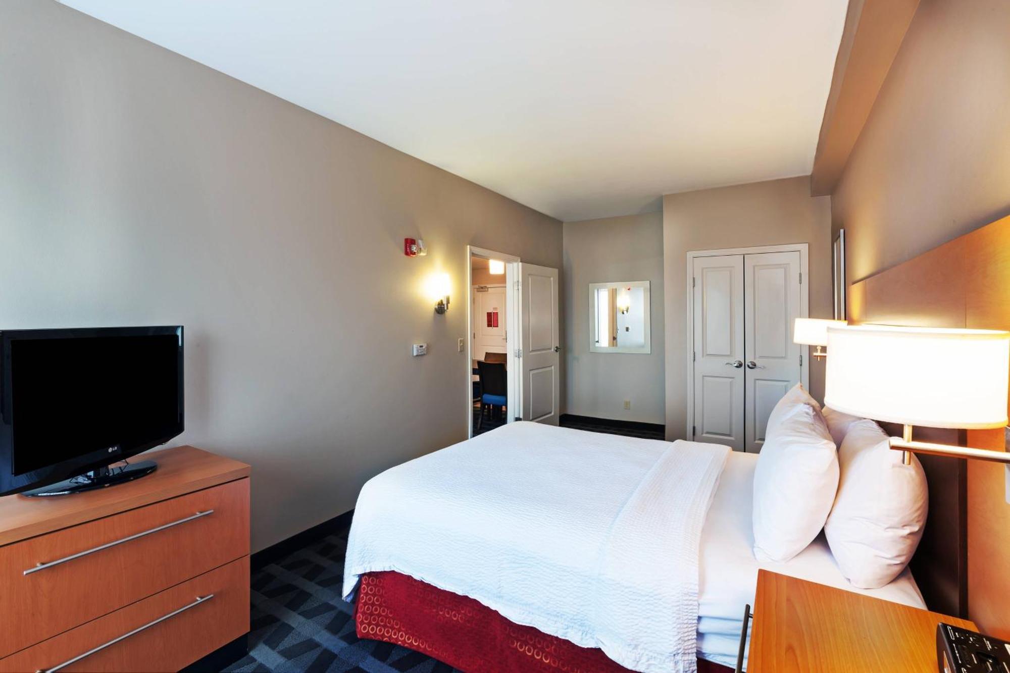 Towneplace Suites By Marriott Tulsa North/Owasso Exterior photo